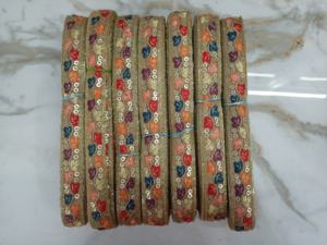 Tissu élégant en dentelle brodée perlée pour robes formelles, robes de soirée et vêtements d'occasion spéciale - Product Image 3