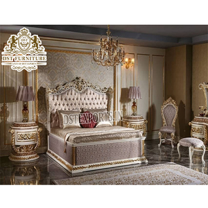 Meubles de chambre à coucher luxueux en or blanc pour reine Ensemble de meubles de chambre à coucher royale Boutique en ligne Lit sculpté à la main en bois de teck véritable avec tabourets - Product Image 1