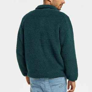 Veste polaire réversible en laine oversize imprimée Sherpa duveteuse pour hommes hiver 100% personnalisée OEM - Product Image 5