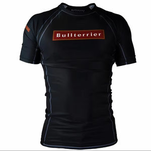 2026 Personnalisé Haute Qualité Homme Rashguard Court de Compression Respirant Lavé par Sublimation UPF50+ Séchage Rapide pour Fitness et Gym - Product Image 1