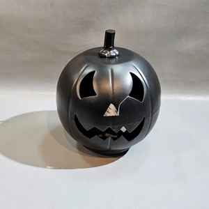 Citrouille noire moderne fait à la main porte-lampe à thé luxe rond en aluminium lanterne décorative de table pour Halloween décor à la maison - Product Image 2
