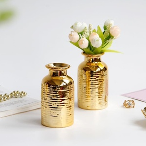 <b>Mirror</b> Polished Brass Casted Vase Timeless Metal Decor Customizable <b>Flower</b> Vase Personalized Elegant Vase for Home & Office - Product Image 1