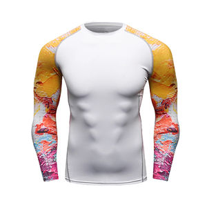 T-shirt de compression extensible pour homme, vêtements de sport, de gym, de fitness, rashguard personnalisé, sublimation, respirant, léger - Product Image 1