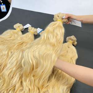 Cabello liso ondulado virgen Premium para postizos de alta gama - Product Image 1