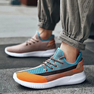 Chaussures de sport pour hommes de haute qualité, chaussures de course décontractées, chaussures de sport de plein air, légères, confortables, antidérapantes, pour un usage quotidien, pour conduire - Product Image 1
