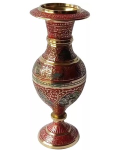 Jarrón de Flores Moderno de Latón Hecho a Mano Personalizado, Diseño Pintado a Mano para Decoración de Sala de Estar y Bodas, Color y Tamaño Personalizados, Venta al por Mayor - Product Image 5