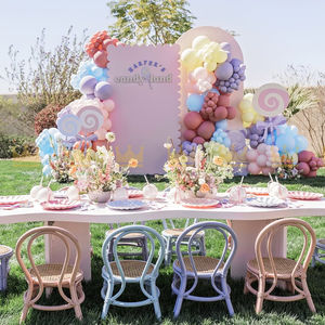 Chaise d'enfant en rotin fabriquée à la main pour événements, sièges solides et légers pour les tout-petits, meubles tissés écologiques pour les anniversaires - Product Image 3