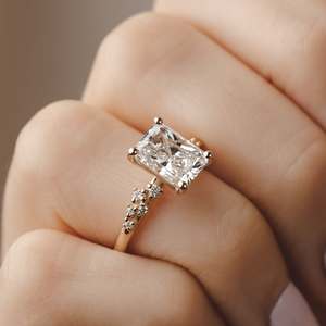 Moissanite Radiant Cut แหวนแต่งงานแหวนหมั้น925เงิน10K 14K 18K สีทอง - Product Image 3