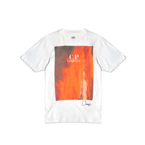 Camiseta de la Serie Artística de CP Company, 100% Algodón, 240g de Peso de Tela, Camiseta Extra Grande con Diseño de Impresión Reflectante - Product Image 1
