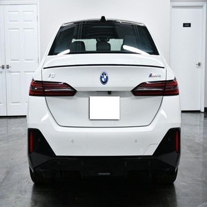 BMW i5 2024, Superventas, Motor Eléctrico de Velocidad Única, Tecnología de Motor Eléctrico, Transmisión Automática de Velocidad Única, Tracción en las Cuatro Ruedas - Product Image 3