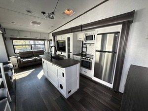 Used 2023 Dutc-hmen A-t-l-a-s 2992R-L-F Off Road Travel Trailer Rv Motorhome Camper Trailer - Product Image 2