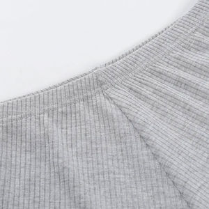 กางเกงขาสั้นออกกำลังกายผู้หญิงขายดีที่สุด เสื้อผ้าโยคะแบบกำหนดเอง กางเกงฟิตเนสระบายอากาศ ราคาประหยัด ดีไซน์ลายเส้น กางเกงขาสั้นกระชับสัดส่วน - Product Image 4