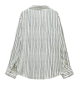 Meilleures ventes Trendy et Designer Chemise à rayures noires et blanches pour femmes Coton Coupe classique et confortable disponible à bas prix - Product Image 4