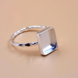 Wholesale DIY Jewelry Supplies 925 Sterling Silver 5x7mm Hammered Band Blank Bezel Cup Ring Setting Cabochon Handmade Jewelry - Product Image 6