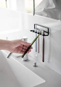 Porte-brosse à dents en métal élégant pour plan de travail, pour une organisation de salle de bain moderne et sans effort - Product Image 6