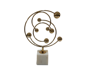 Escultura de Mármol Blanco con Base, Adorno Decorativo para Mesa, Diseño Circular con Acabado Dorado para el Hogar, Oficina o Estudio - Product Image 1