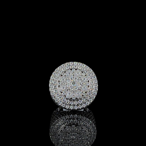 Anillo elegante de plata 925 con halo redondo y diamantes de moissanita de corte brillante, diseño de doble fila con incrustaciones de diamantes, para unisex. - Product Image 1