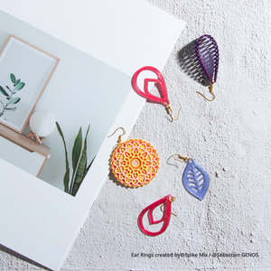Kit de accesorios metálicos que incluye llaveros - Product Image 6
