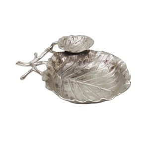 Cuenco decorativo de metal para decoración del hogar, cuencos para servir para uso doméstico y vajilla de mesa, ensaladera, utensilios de cocina, plato que contiene alimentos - Product Image 1