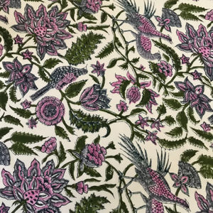 Tela de Algodón Estampada a Mano con Diseño Mughal de Pavo Real y Flores |   Textil Étnico Indio Rosa y Verde - Product Image 1