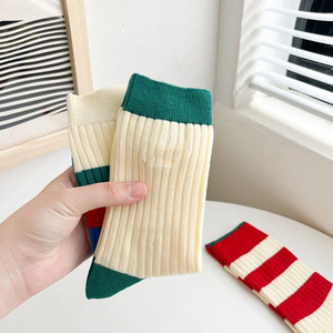 Calcetines de Algodón Navideños FCCA, Estilo Juvenil y Dinámico para Mujer, Antideslizantes, de Secado Rápido, Absorbentes de Sudor, con Estampado Digital - Product Image 5