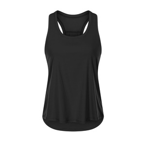 เสื้อกล้ามทรงเข้ารูปสำหรับผู้หญิง OEM/ODM แบบสั่งทำพิเศษ ระบายอากาศได้ดี เป็นมิตรกับสิ่งแวดล้อม แห้งเร็ว สีขาว ผ้าริบเนื้อนุ่ม ยืดหยุ่นได้ คอปกปีเตอร์แพน - Product Image 2