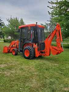 Tracteur Kubota B2601HSD - Tracteur compact diesel avec chargeur frontal, traction 4x4, 26 CV, charge utile nominale de 700 kg, multi-attaches, à vendre - Product Image 6
