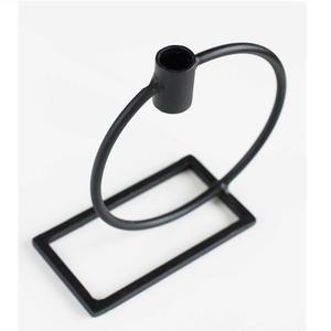 Décoration d'intérieur Porte-bougie en métal Support de bougie pour l'éclairage et l'ensemble Finition antique élégante Porte-bougie décoratif - Product Image 2