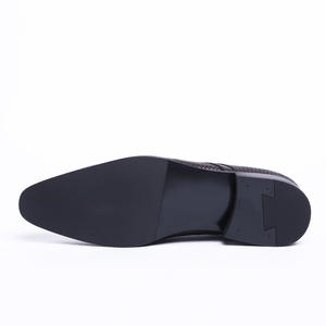 Zapatos Oxford estilo italiano - zapatos formales de cuero muy demandados - Product Image 5