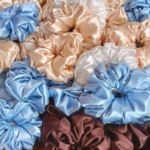 Tóc Đàn Hồi Scrunchy Ban Nhạc Rộng Lớn Fluffy Scrunchies Tóc Tie Phụ Kiện Quà Tặng Ý Tưởng Cho Phụ Nữ Cô Gái OEM Odm Made Trong Việt Nam - Product Image 6