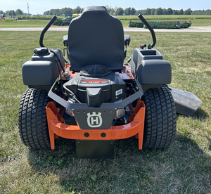 เครื่องตัดหญ้า Husqvarna M-ZT 61 แบบ Zero-Turn สำหรับใช้ในบ้าน - Product Image 5