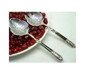 Nouveau Style Couverts Ensemble Vaisselle Argent En Acier Inoxydable Cadeau Créatif Argent Personnaliser Conception Couverts En Métal Argenté - Product Image 5