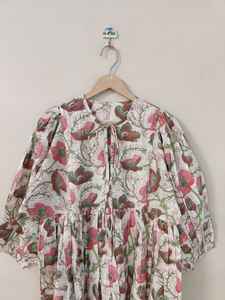 Robe d'été décontractée à manches longues et col en V, en coton imprimé floral, longueur au sol, fabriquée à la main, cadeau de vacances pour femmes - Product Image 2