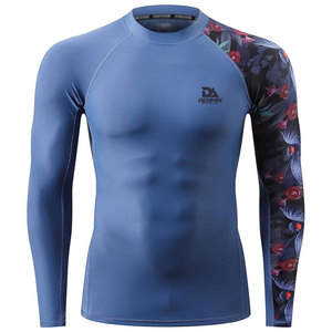 เสื้อรัดกล้ามเนื้อผู้ชายแบบแห้งเร็ว ผ้าสเตรช สำหรับฝึกซ้อม MMA และออกกำลังกายในยิม - Product Image 2