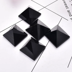 도매 천연 크리스탈 치유 돌 저렴한 공장 가격 블랙 흑요석 스칼라 에너지 보석 피라미드 판매 - Product Image 3