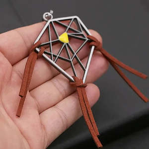 Collar Death Stranding Chapado en Oro, Aleación de Zinc, Diseño Atrapasueños con Diamante y Símbolo Religioso Cristiano, Regalo - Product Image 2