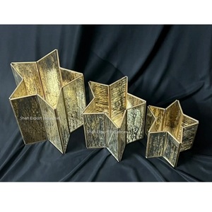 Juego de 3 Portavelas Modernos de Hierro/Metal/Vidrio con Acabado Dorado para Decoración de Bodas, Navidad y Fiestas - Product Image 1