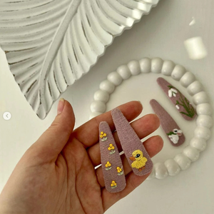 กิ๊บติดผมปักลายสำหรับเด็กผู้หญิงกิ๊บติดผมวินเทจเครื่องประดับผมแบบปักลายดอกไม้หรูหราของขวัญผลิตในเวียดนาม - Product Image 2