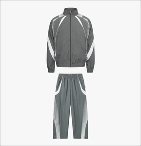 Conjunto Deportivo Informal de Otoño para Hombre JUZEE SPORTS JS-WS-047, Chaqueta Deportiva con Capucha de Nailon, Transpirable, con Cordón Ajustable y Estampado - Product Image 1
