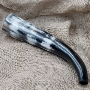 แตรเป่าไวกิ้ง, แตรเดี่ยว, แตรสัญญาณ, แตรล่าสัตว์, แตรเป่าสแกนดิเนเวียน, แตรสงครามขนาดใหญ่โดยงานฝีมือเสี้ยว - Product Image 1