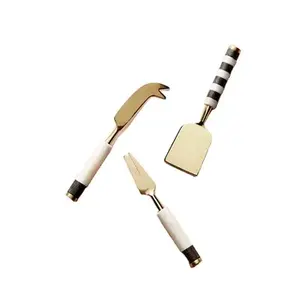 ชุดเครื่องตัดมอสซาเรลล่าแบบพรีเมียม ทำจากเครื่องเงิน พร้อมสีน้ำตาลเบจ เหมาะสำหรับคนรักชีสและการใช้งานในโรงแรม - Product Image 4