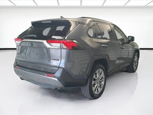 Toyota RAV4 LIMITED 2021 Seminuevo, SUV de 5 Asientos, Faros LED, Interior Oscuro, Aire Acondicionado Automático, Asientos Manuales, Neumáticos R18, Volante a la Izquierda (LHD) - Product Image 4