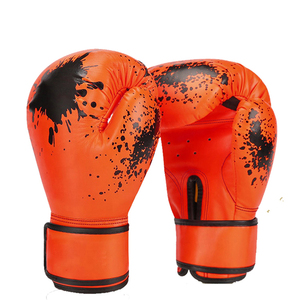 Guantes de boxeo con correa larga estilo luchador verde impreso con logotipo personalizado 100% de cuero genuino para uso en exteriores hechos en Pakistán - Product Image 3