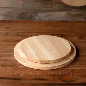 Ensemble de 2 planches à découper rondes en bois, best-seller - Product Image 5