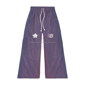 Conjunto Cortavientos de Calidad Premium, Tela Tejida de Nailon y Poliéster de 135 GSM, Chaqueta y Pantalón Ligeros con Paneles de Color y Logotipo Personalizado - Product Image 4