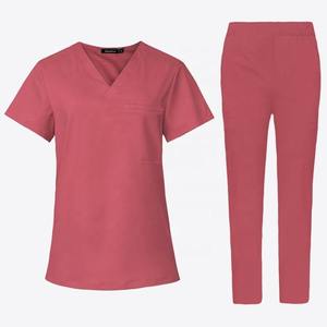 Veste de gommage médicale personnalisée Slim Fit uniforme offre de gros du fournisseur professionnel pour les infirmières et Medicos pour une utilisation à l'hôpital - Product Image 1