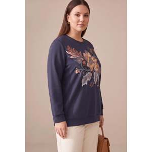 Sweat-shirt en modal grande taille avec détails imprimés, bleu marine - Product Image 1