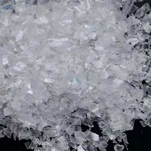 Gránulos de plástico de tereftalato de polietileno (PET) de grado de fibra de alta calidad estilo copos - Product Image 1