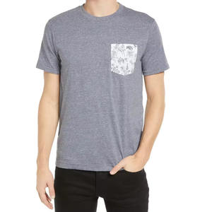 Venta al por mayor de logotipo personalizado impreso hombres Camiseta de manga corta que absorbe la humedad y espacios en blanco de sublimación - Product Image 1