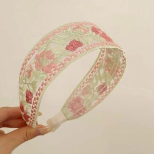 Floral Embroidered <b>Headband</b> Linen Turban Cute Flower Garden Embroidery Hairband Vintage Hair Accessories OEM Made in Vietnam - Product Image 4